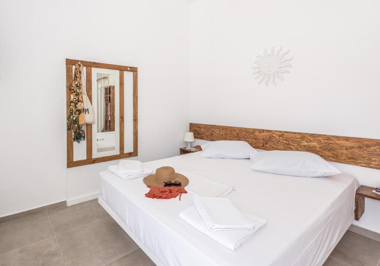 Plakes Sea View Apartment Plaka (Milos) Eksteriør billede