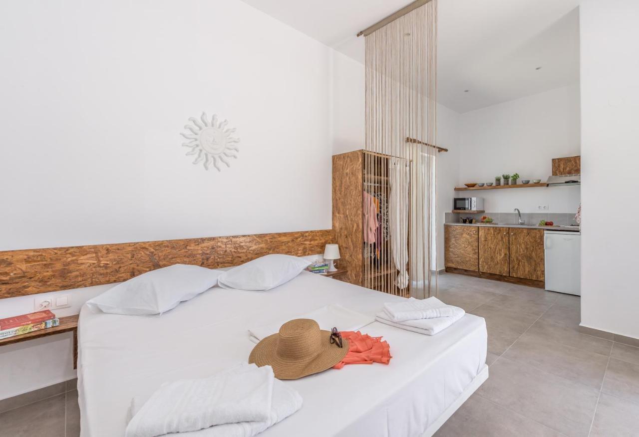 Plakes Sea View Apartment Plaka (Milos) Eksteriør billede